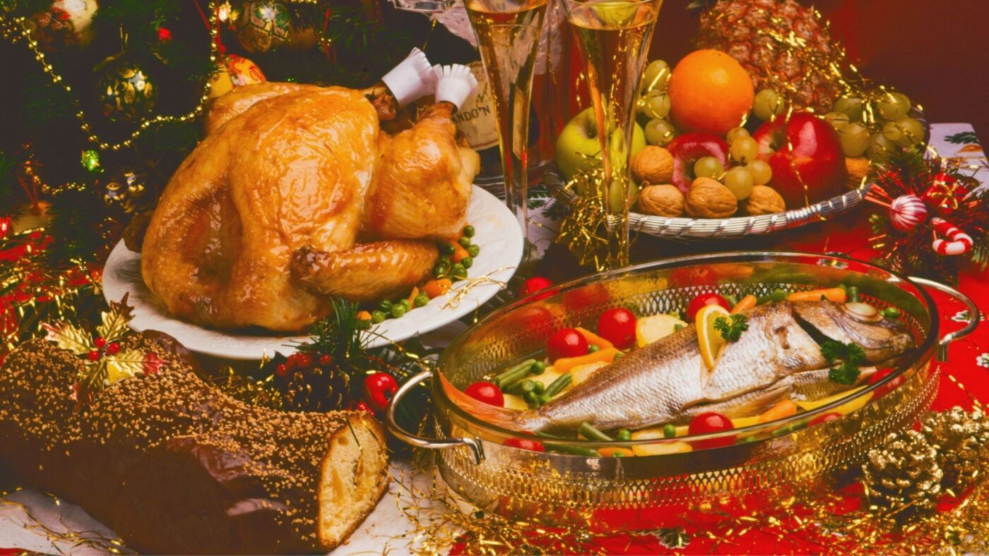 Overeating at Christmas can cause weight gain – but that doesn't  necessarily mean it's permanent