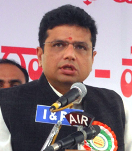 Seasoned politico Sridhar Babu in ‘no hater' zone